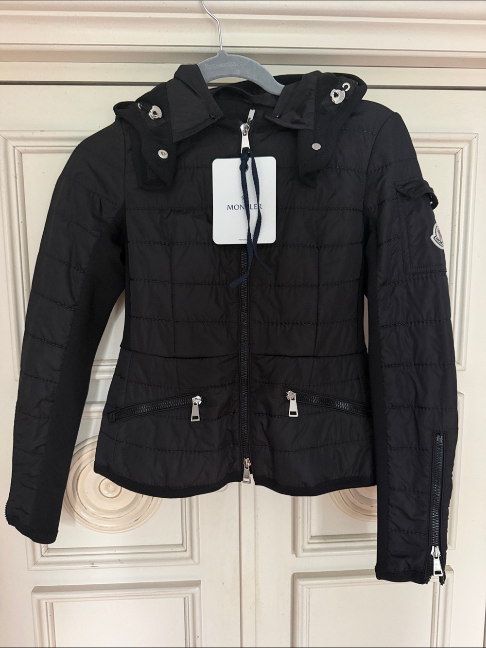 Moncler Andradite Giubbotto Black Quilted Hooded Slim Puffer Jacket
